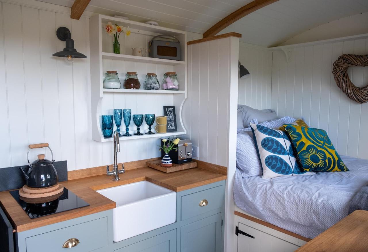 Luxury Shepherd'S Hut On Flower Farm With Outdoor Bath In Mid Cornwall Τρούρο Εξωτερικό φωτογραφία